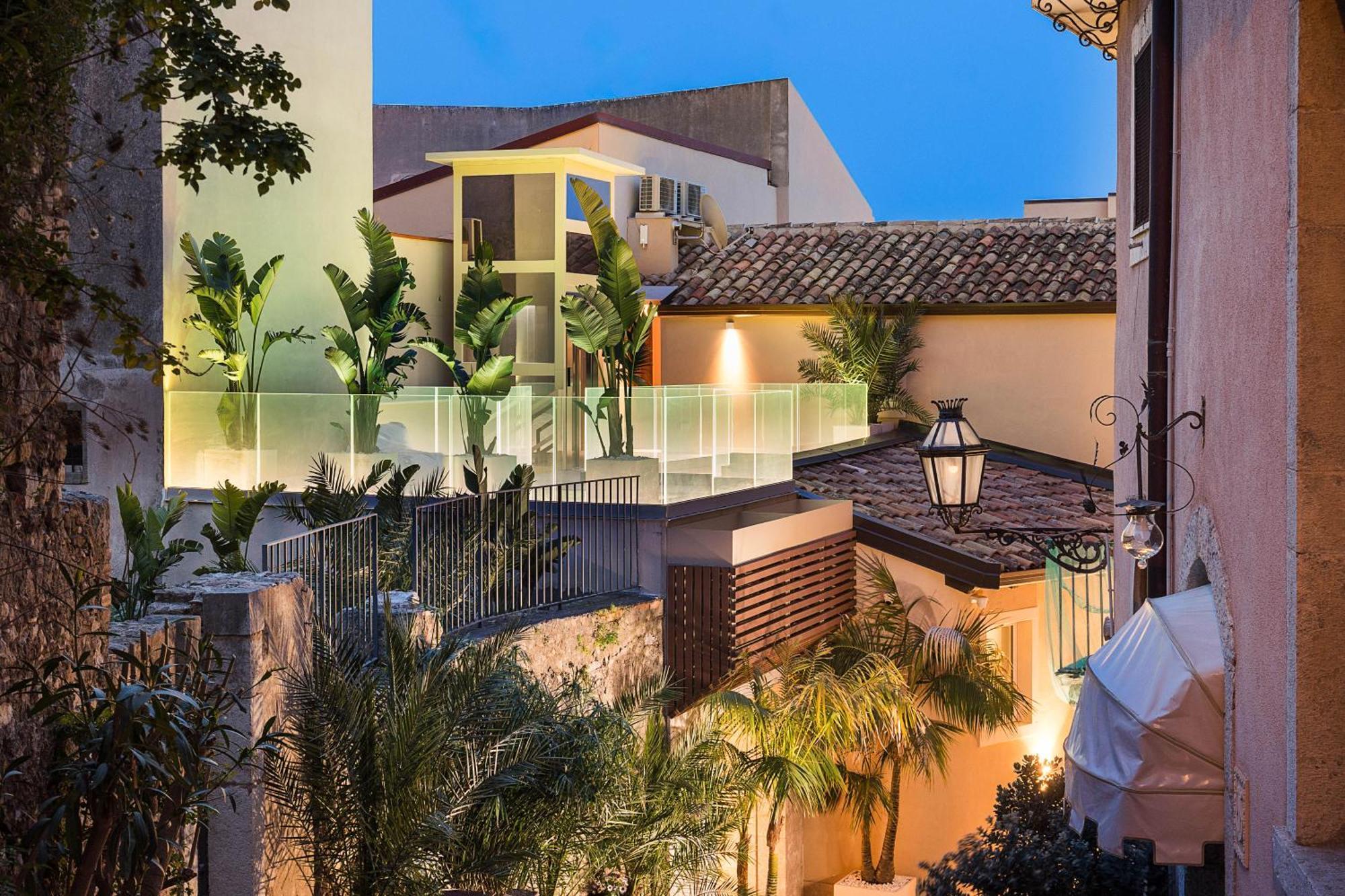 Taormina Infinity Suites المظهر الخارجي الصورة
